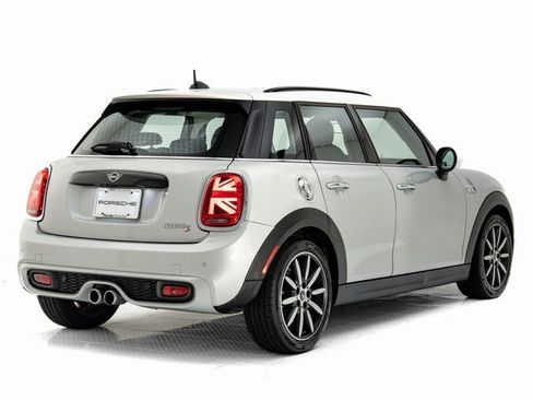 Used 2020 MINI Cooper S w/ Storage Package image 32