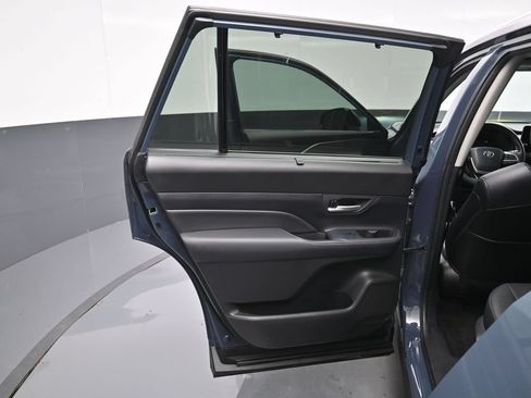 Certified 2024 Toyota Grand Highlander AWD image 31