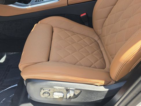 New 2026 BMW X5 sDrive40i w/ Climate Comfort Package RWD image 16