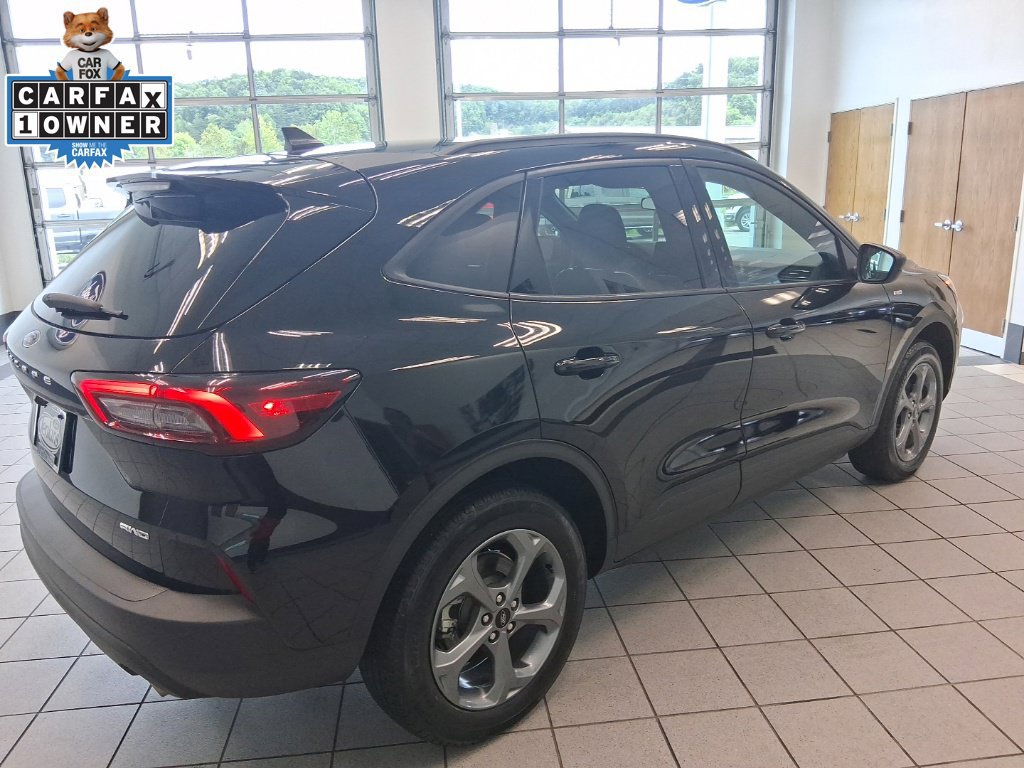 Used 2025 Ford Escape ST-Line AWD/4WD image 18