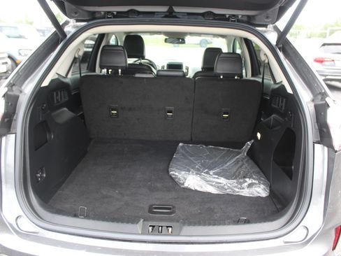 Used 2023 Ford Edge SEL w/ Convenience Package AWD/4WD image 16
