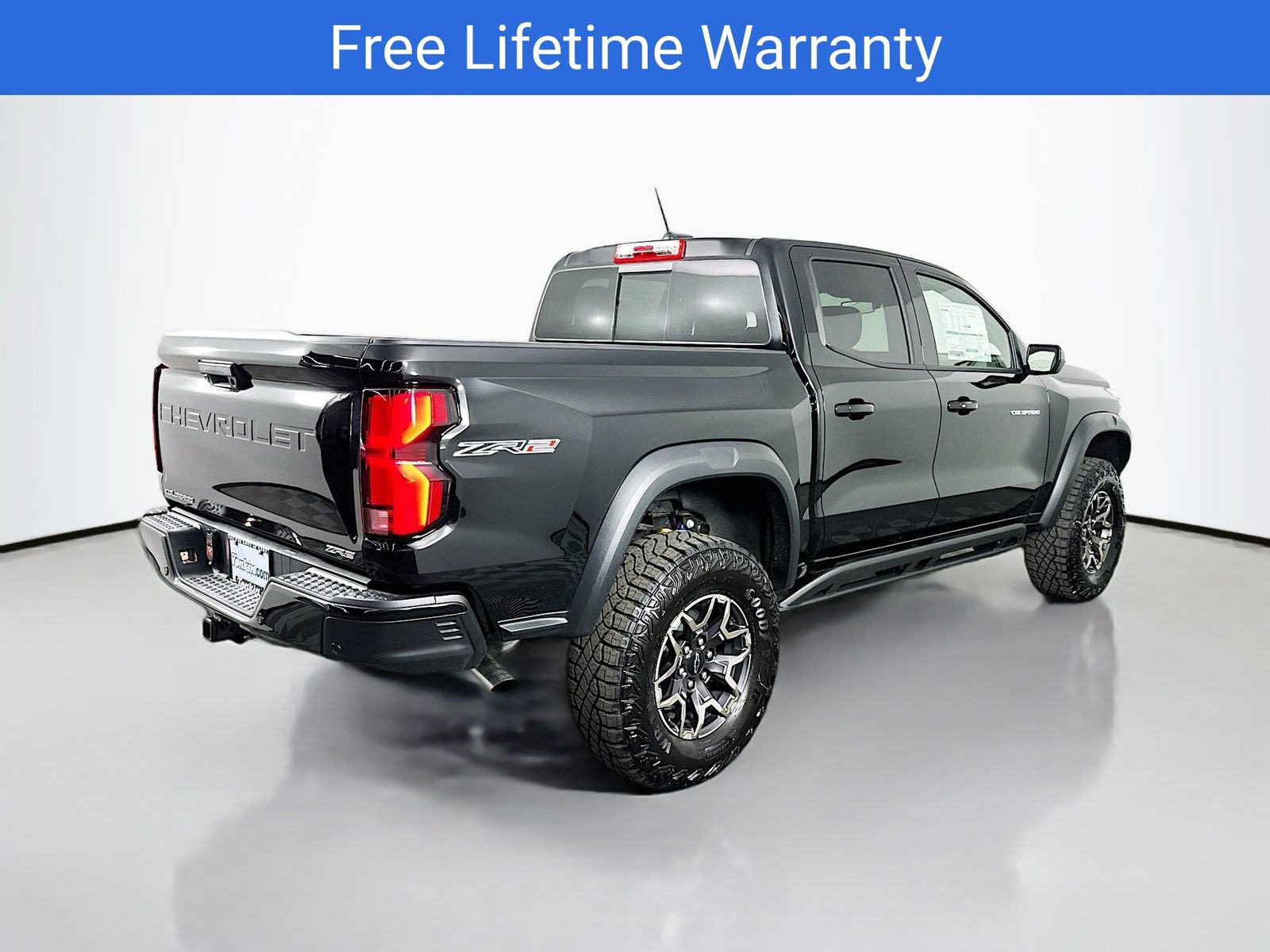 New 2026 Chevrolet Colorado ZR2 AWD/4WD image 8