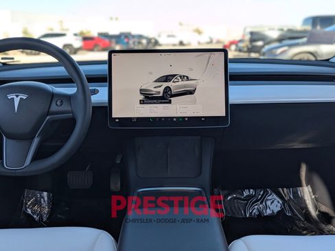 Used 2023 Tesla Model 3 Standard Range image 21