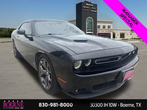 Used 2015 Dodge Challenger SXT Plus RWD image 7