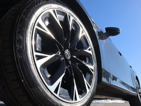 Used 2024 MAZDA CX-90 3.3 Turbo S w/ Premium Package image 11