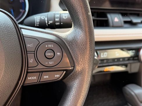 Used 2023 Toyota RAV4 XLE w/ Convenience Package image 19