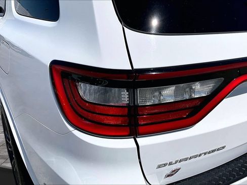 Certified 2018 Dodge Durango SRT w/ SRT Interior Appearance Group AWD/4WD image 34