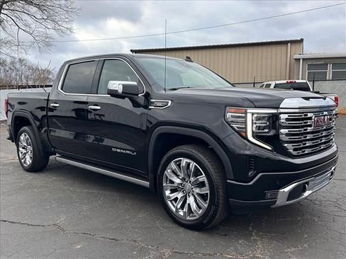 Certified 2025 GMC Sierra 1500 Denali w/ Denali Reserve Package image 2