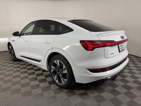 Certified 2023 Audi e-tron Premium w/ Convenience Plus Package AWD/4WD image 3