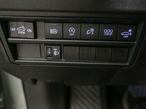 Used 2024 Toyota Tundra SR5 AWD/4WD image 41