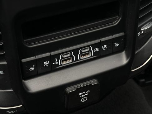 Used 2020 RAM 1500 Limited AWD/4WD image 22