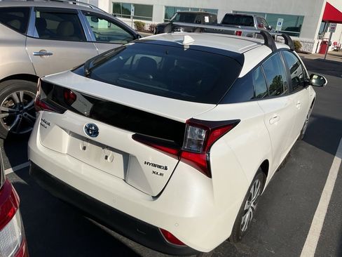 Used 2019 Toyota Prius XLE w/ Advanced Technology Package image 5