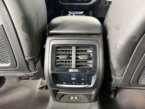 Certified 2024 BMW X3 xDrive30i w/ Convenience Package image 29