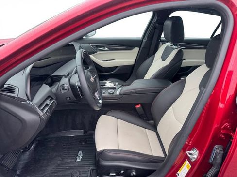 Certified 2025 Cadillac CT5 Sport w/ Technology Package AWD/4WD image 10