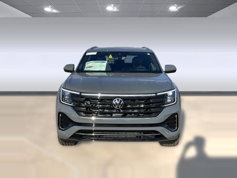 New 2026 Volkswagen Atlas Cross Sport SEL Premium R-Line AWD/4WD image 5