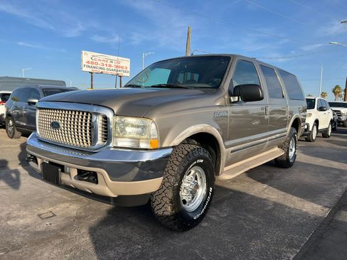 Used 2002 Ford Excursion Limited AWD/4WD image 1