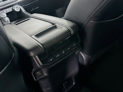 Used 2025 Toyota Grand Highlander FWD image 26