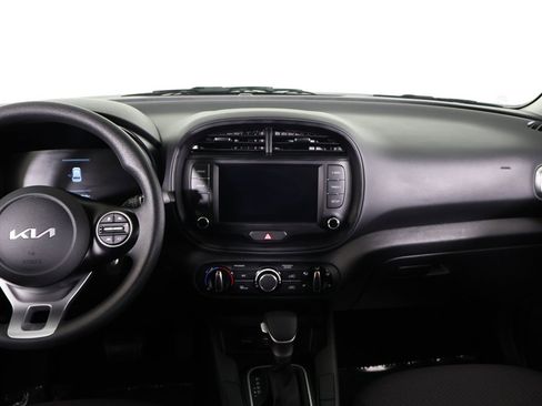 Used 2025 Kia Soul LX w/ LX Technology Package image 33