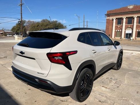 New 2026 Chevrolet Trax ACTIV image 6