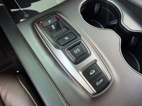 Certified 2025 Honda Ridgeline RTL image 15