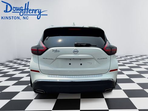 Used 2019 Nissan Murano Platinum w/ Cargo Package FWD image 4