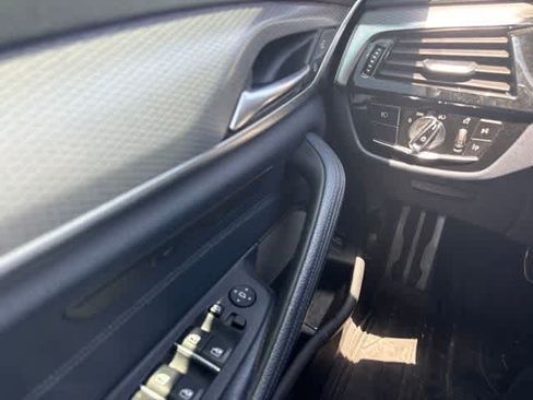 Used 2019 BMW 540i w/ M Sport Package RWD image 22