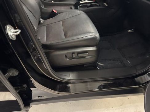 Used 2022 Honda Pilot Black Edition image 15