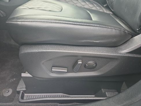 Used 2023 Ford Edge Titanium w/ Equipment Group 301A image 12