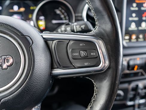 Used 2023 Jeep Wrangler Unlimited Sahara w/ Cold Weather Group image 24