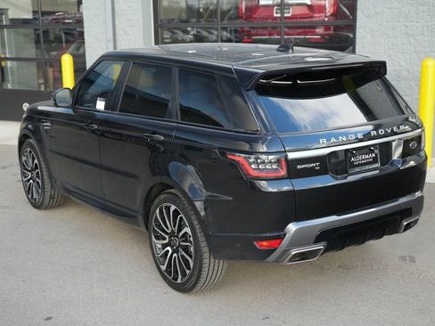 Used 2020 Land Rover Range Rover Sport HSE image 16
