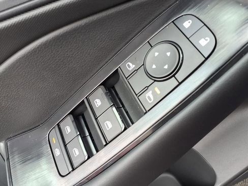 New 2026 Nissan Rogue S image 17