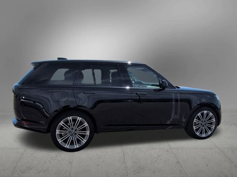Used 2025 Land Rover Range Rover SE AWD/4WD image 7