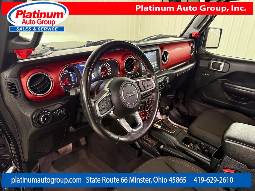 Used 2021 Jeep Wrangler Unlimited Rubicon w/ Dual Top Group AWD/4WD image 13