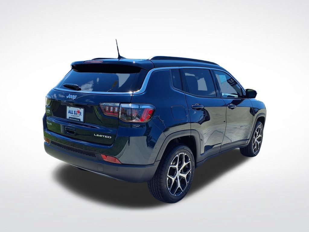 Used 2024 Jeep Compass Limited AWD/4WD image 8