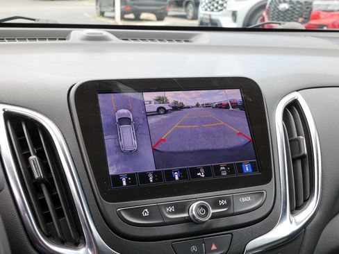 Used 2022 Chevrolet Equinox LT FWD image 15