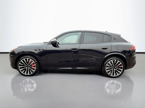 New 2025 Maserati Grecale Modena image 6