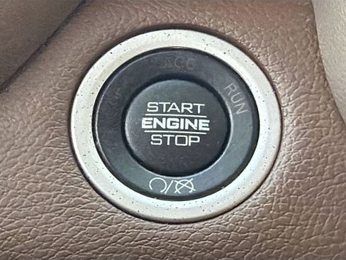 Used 2022 RAM 2500 Laramie image 34