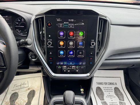 Used 2024 Subaru Crosstrek 2.5i Limited image 8