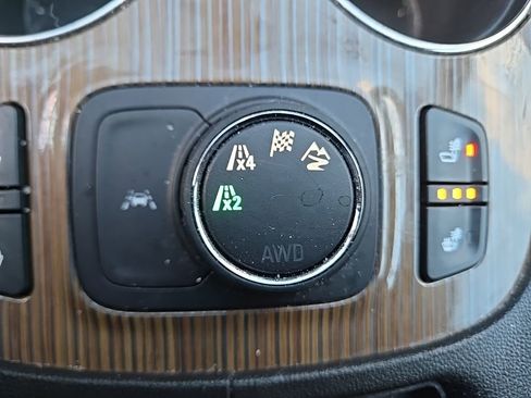 Used 2023 GMC Acadia SLE w/ Driver Convenience Package AWD/4WD image 27