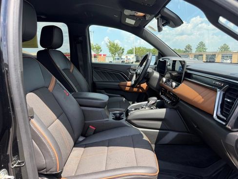 Used 2023 GMC Canyon AT4 AWD/4WD image 31
