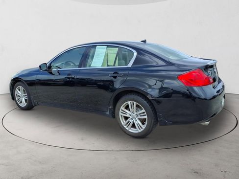 Used 2011 INFINITI G25 x w/ Moonroof Pkg image 7