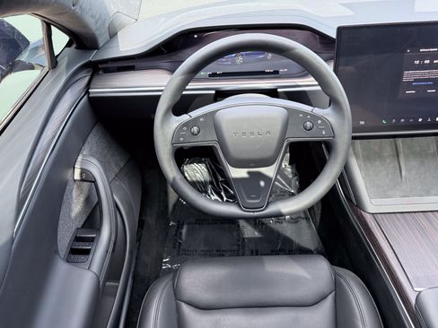 Used 2024 Tesla Model S AWD/4WD image 52