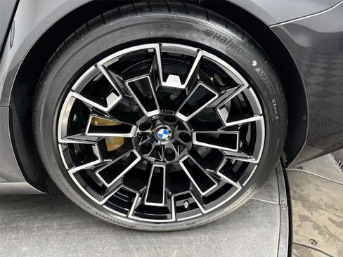 New 2026 BMW M5 image 27