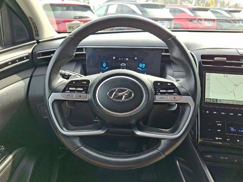 Certified 2023 Hyundai Tucson Limited AWD/4WD image 16