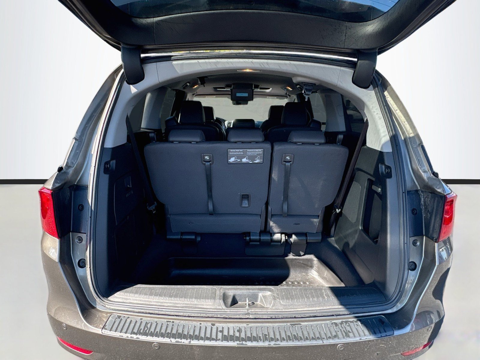 Used 2018 Honda Odyssey Touring image 27
