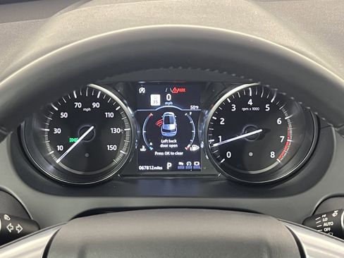 Used 2019 Land Rover Discovery Sport HSE image 13