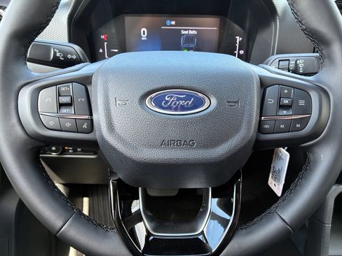 New 2026 Ford Ranger XLT w/ Black Appearance Package AWD/4WD image 23