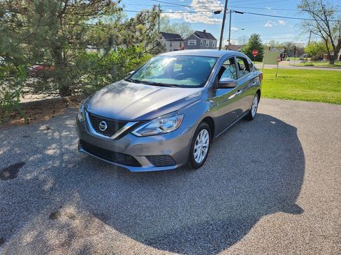 Used 2019 Nissan Sentra SV image 7