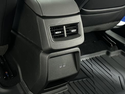 New 2026 Chevrolet Equinox EV LT image 76