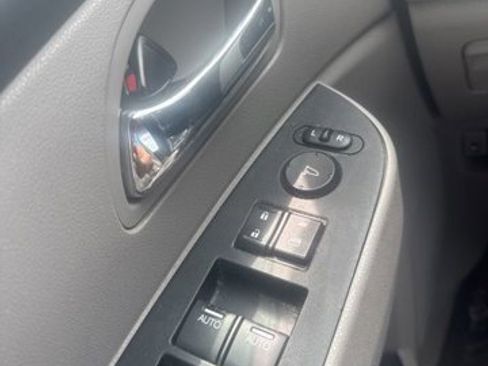 Used 2014 Honda Odyssey Touring image 21